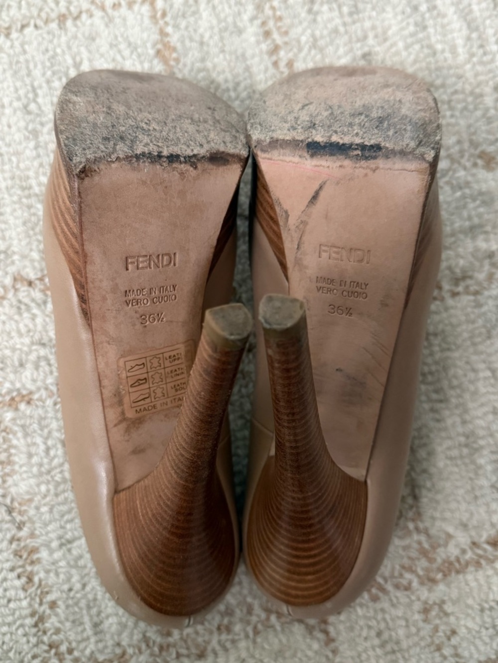 FENDI Pumps - Picture 8 of 8